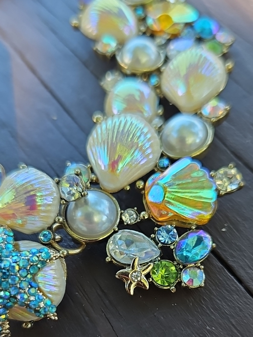 Betsey Johnson Iridescent Pearl Shell Necklace with Blue Star Accents - Picture 7 of 8
